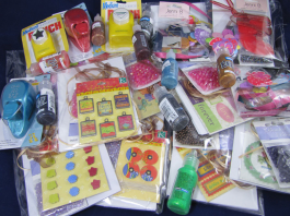 Vorbereitetes Spielzeug zum verpacken. Vorbereitetes Spielzeug zum verpacken.